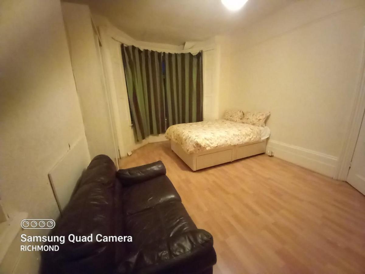 Elmdene Road - Large Room 伦敦 外观 照片