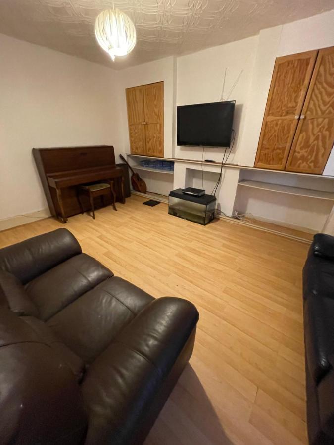 Elmdene Road - Large Room 伦敦 外观 照片